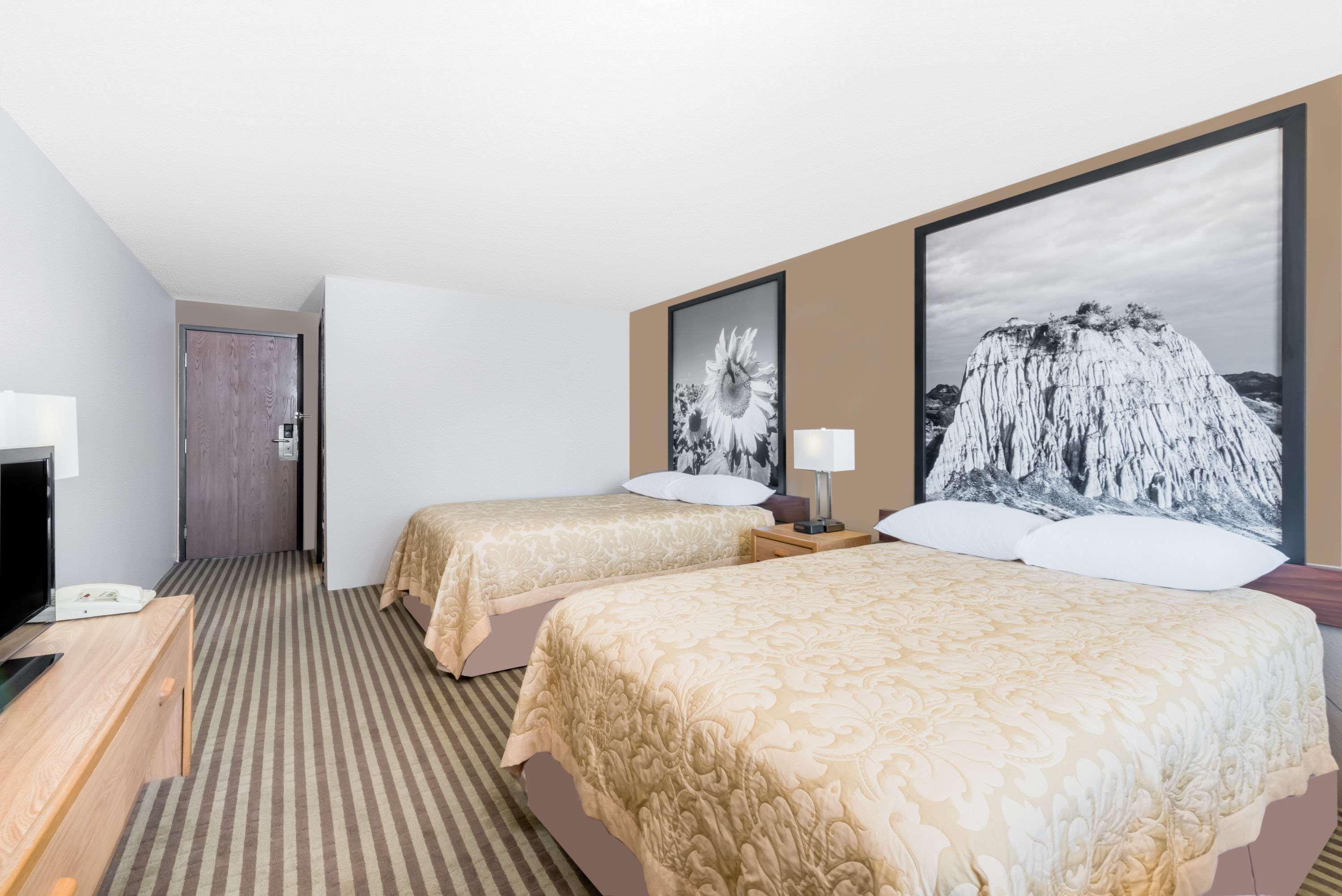 ซูเปอร์ 8 บาย วินด์แฮม โบว์แมน Hotel Bowman ภายนอก รูปภาพ