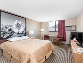 ซูเปอร์ 8 บาย วินด์แฮม โบว์แมน Hotel Bowman ห้อง รูปภาพ