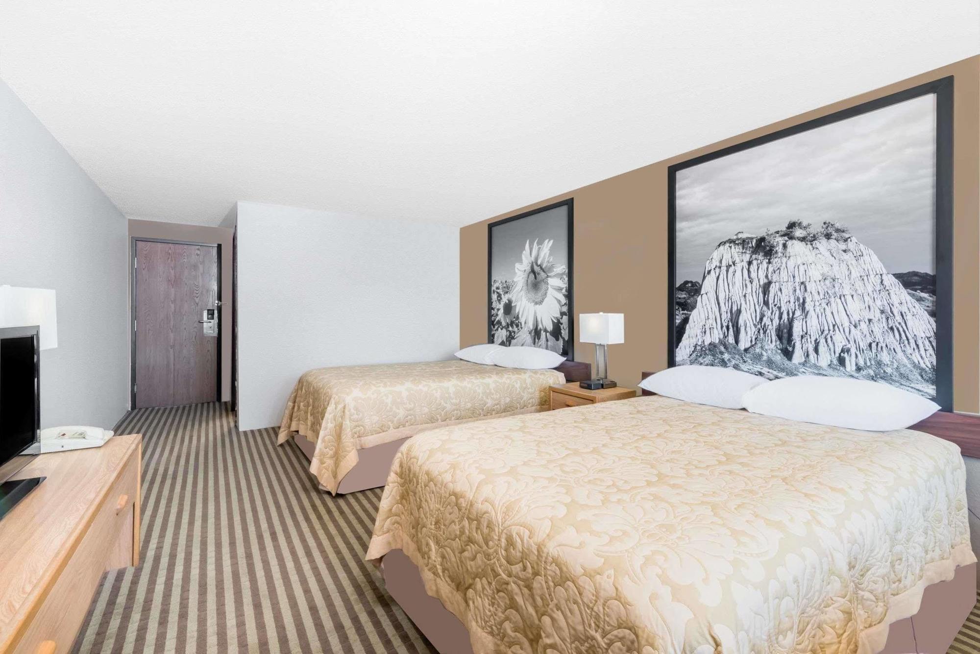 ซูเปอร์ 8 บาย วินด์แฮม โบว์แมน Hotel Bowman ภายนอก รูปภาพ